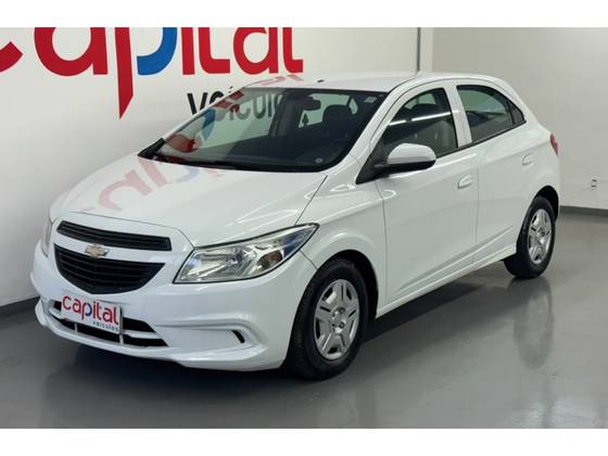 CHEVROLET ONIX 1.0 MPFI JOY 8V FLEX 4P MANUAL CHEVROLET ONIX 1.0 MPFI JOY 8V FLEX 4P MANUAL